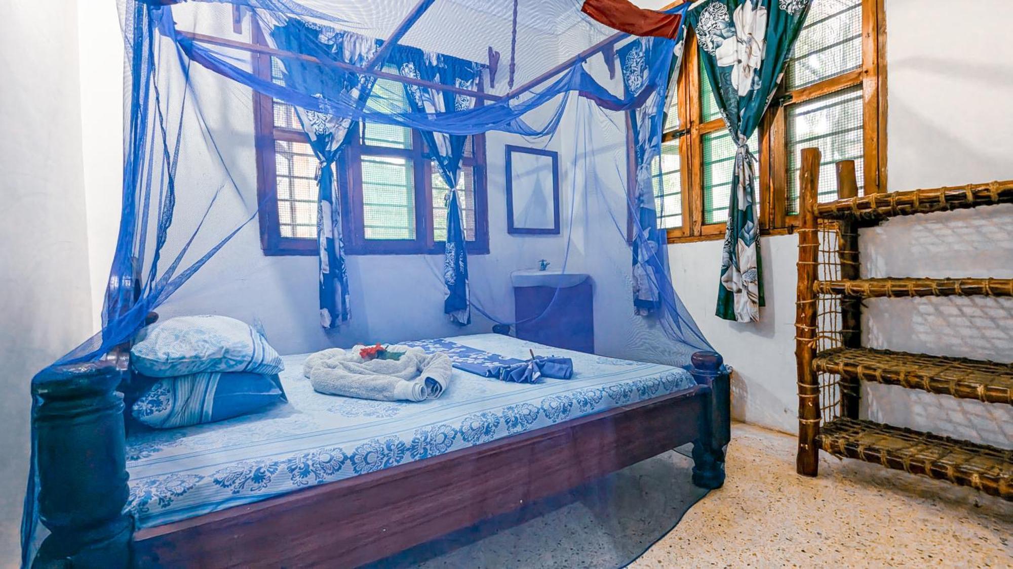 Mwana House Bed & Breakfast Nungwi Exterior photo